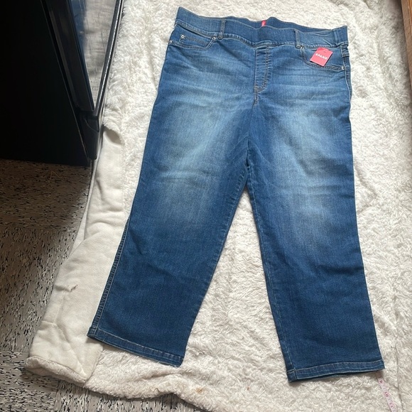 Spanx Classic Blue Denim Jeans - Picture 14 of 14
